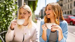 現代の最大の問題の一つ:何年も経って薄れてしまった友情をどう取り戻すか